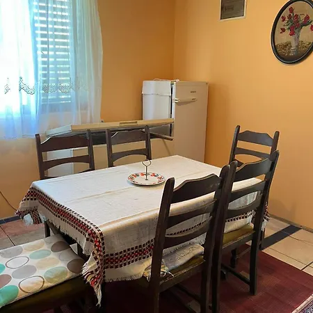 Vikendica Vikendica Mali Pozarevac