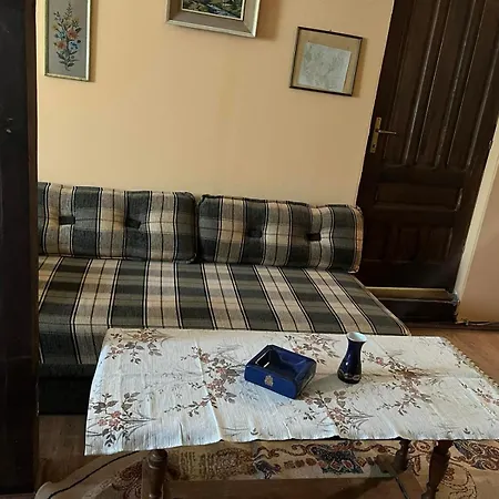 Vikendica Mali Pozarevac * Brestovik